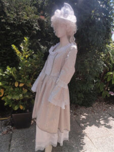 barock-rokoko-damen_014