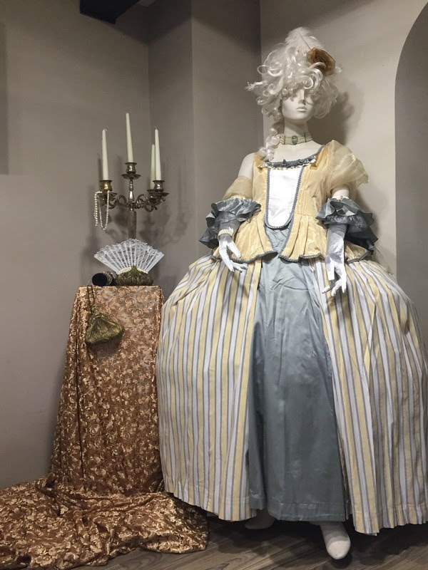 barock-rokoko-damen_033